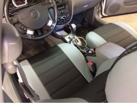 Авточехлы на Ravon Gentra Авточехлы на Ravon Gentra