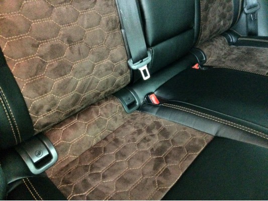 Каркасные авточехлы на Skoda Octavia A7 Каркасные авточехлы на Skoda Octavia A7