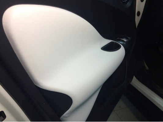 Перетяжка дверных карт